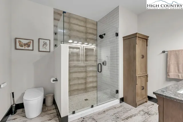 $2,095,000 | 322 South Creek Drive, Boone, NC 28607