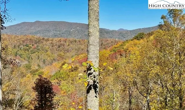 $2,095,000 | 322 South Creek Drive, Boone, NC 28607