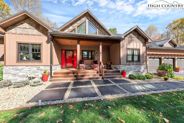 $2,095,000 | 322 South Creek Drive, Boone, NC 28607