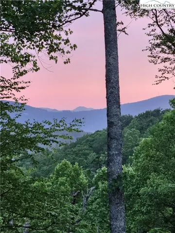 $2,095,000 | 322 South Creek Drive, Boone, NC 28607