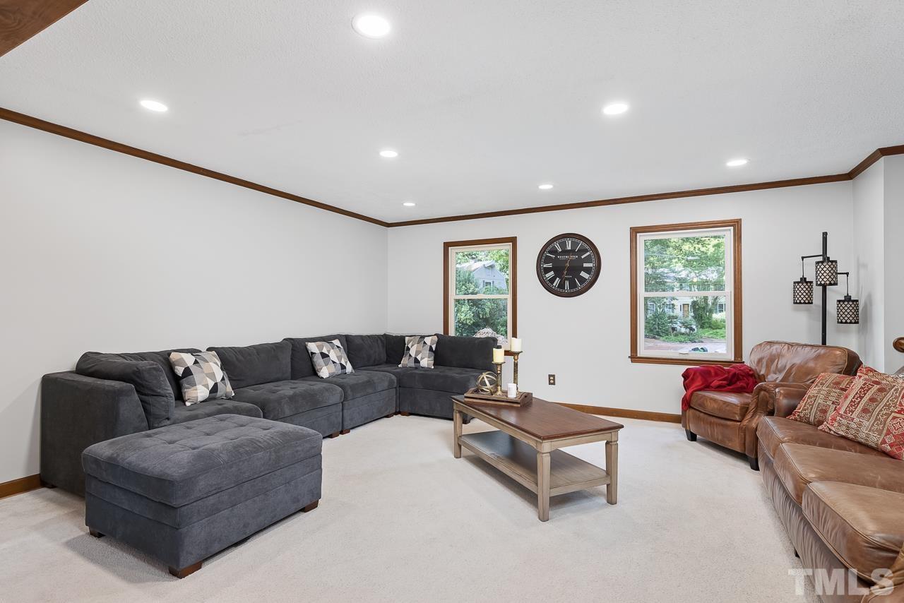 1309 Prat Court Raleigh, NC 27606 - Photo 5 of 30 Gallery Image 5