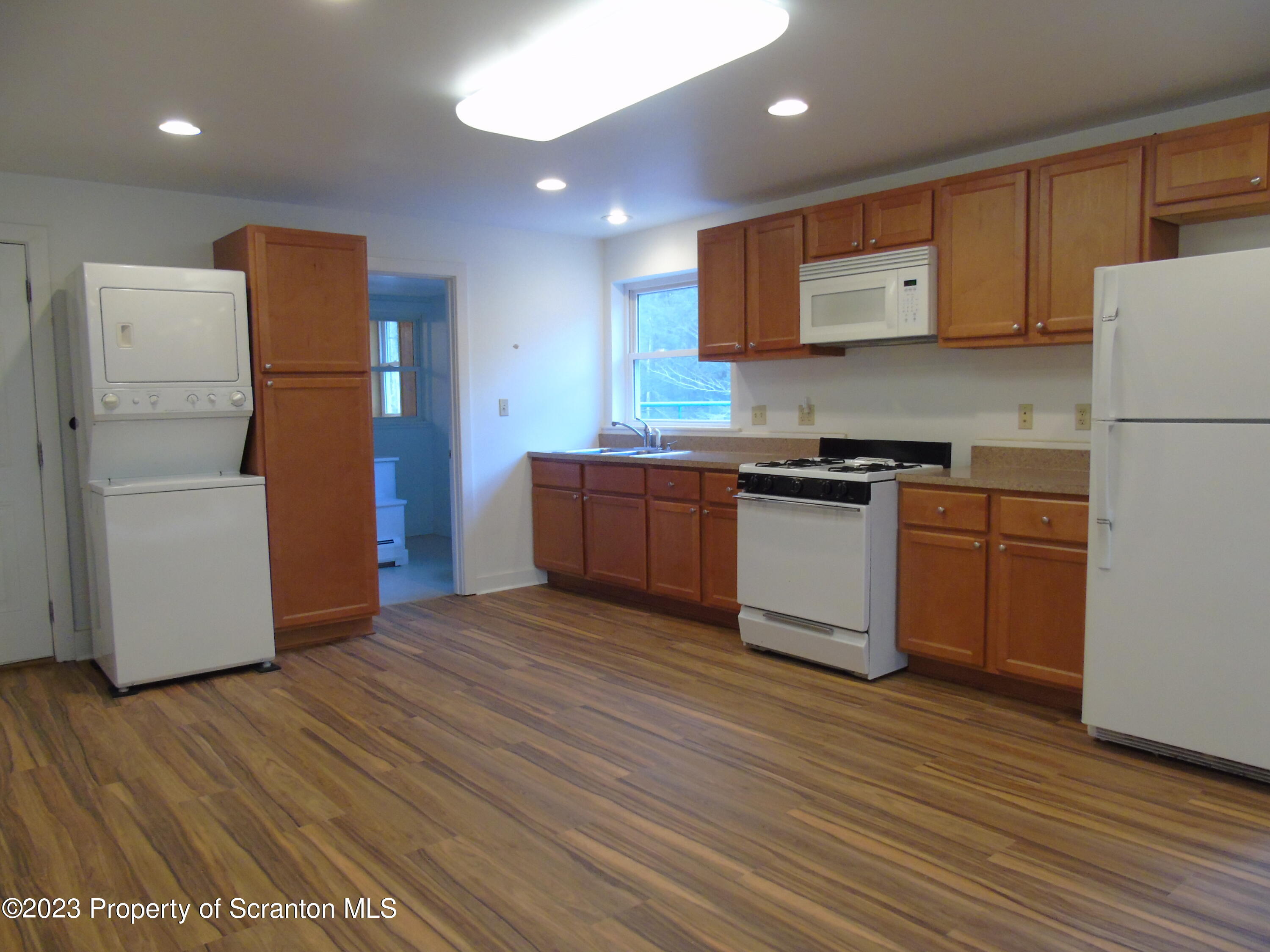 12 Jubilee Road Gouldsboro, PA 18424 - Photo 2 of 24