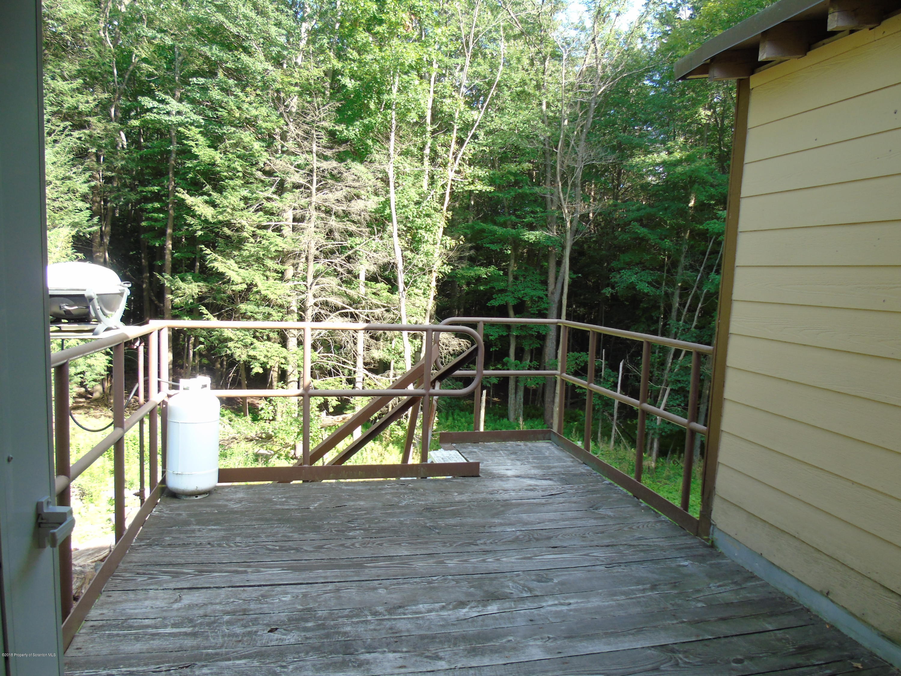 12 Jubilee Road Gouldsboro, PA 18424 - Photo 5 of 24