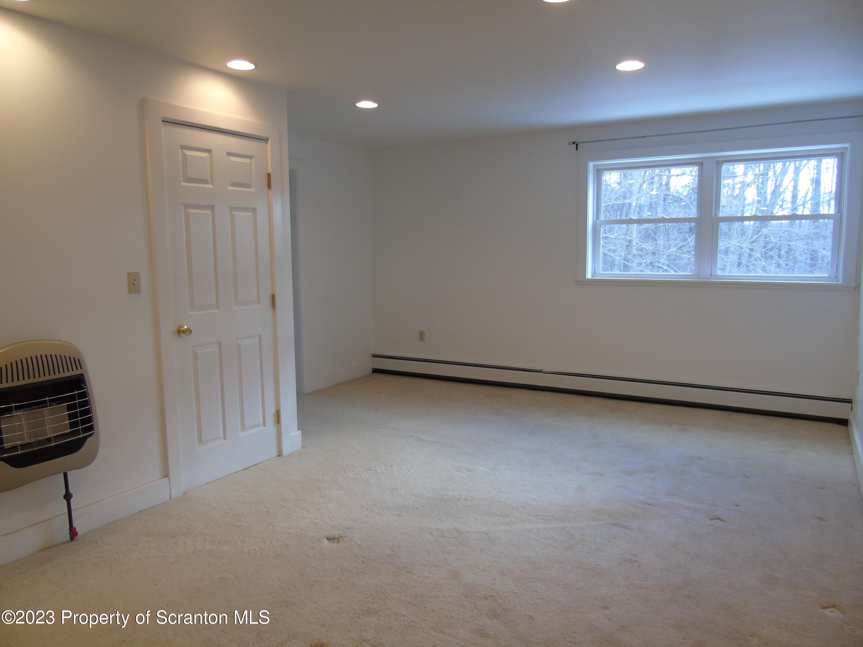 12 Jubilee Road Gouldsboro, PA 18424 - Photo 9 of 24