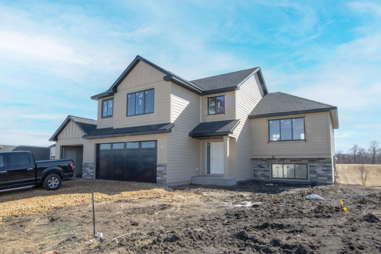 11 Sunset Court North Mankato, MN 56003 - Photo 1 of 33