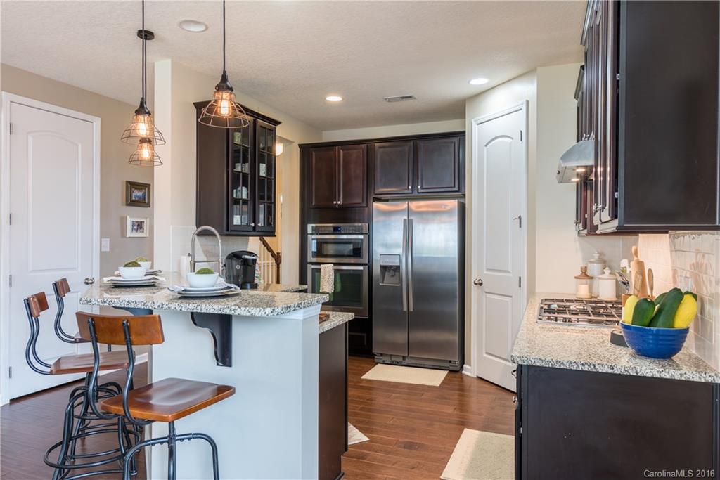4219 Hubbard Road Charlotte, NC 28269 - Photo 5 of 19 Gallery Image 5