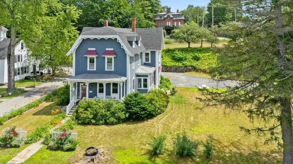 $485,000 | 37 Park Street, Newport, NH 03773