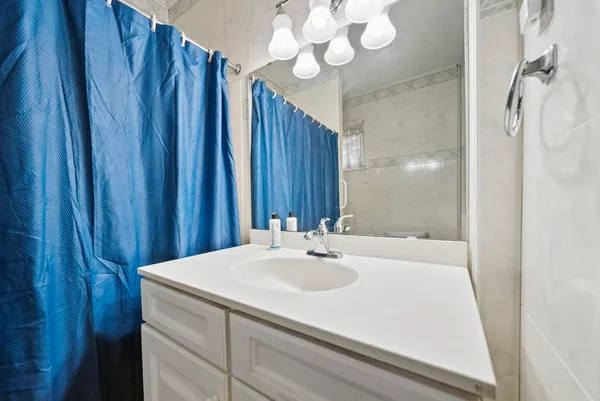 $485,000 | 37 Park Street, Newport, NH 03773