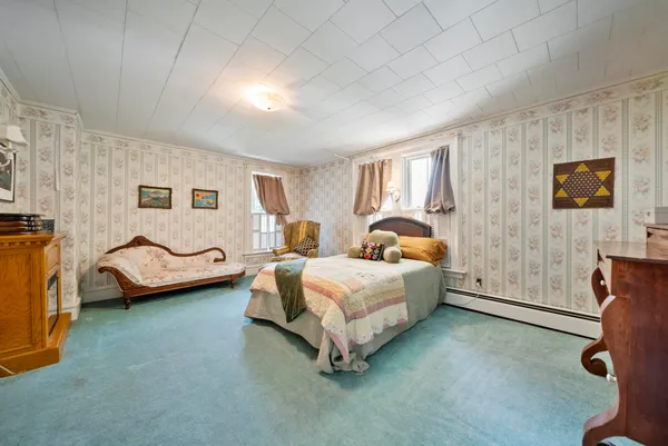 $485,000 | 37 Park Street, Newport, NH 03773