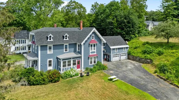 $485,000 | 37 Park Street, Newport, NH 03773