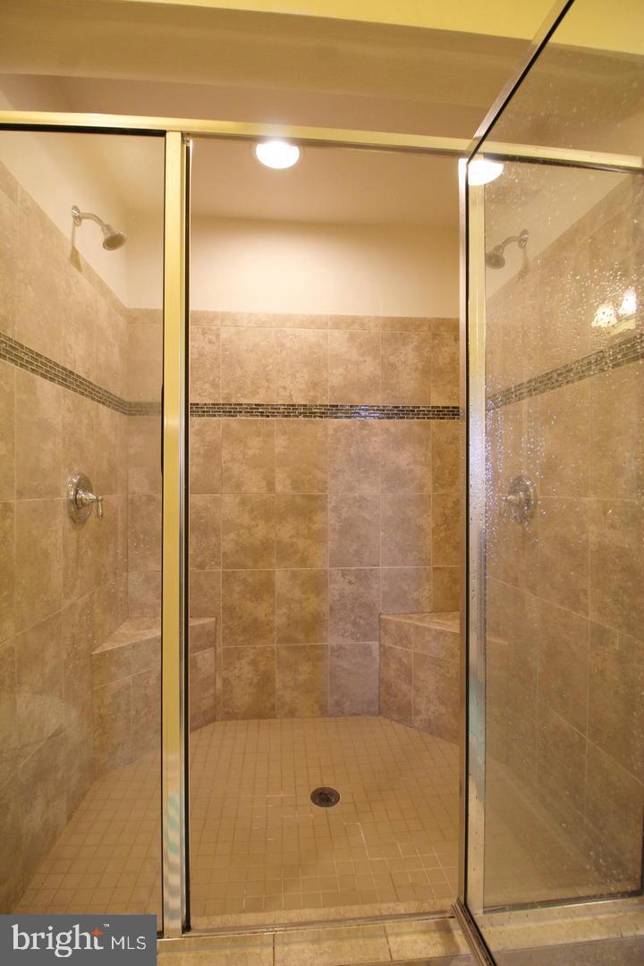 7332 Brunson Circle Gainesville, VA 20155 - Photo 17 of 25