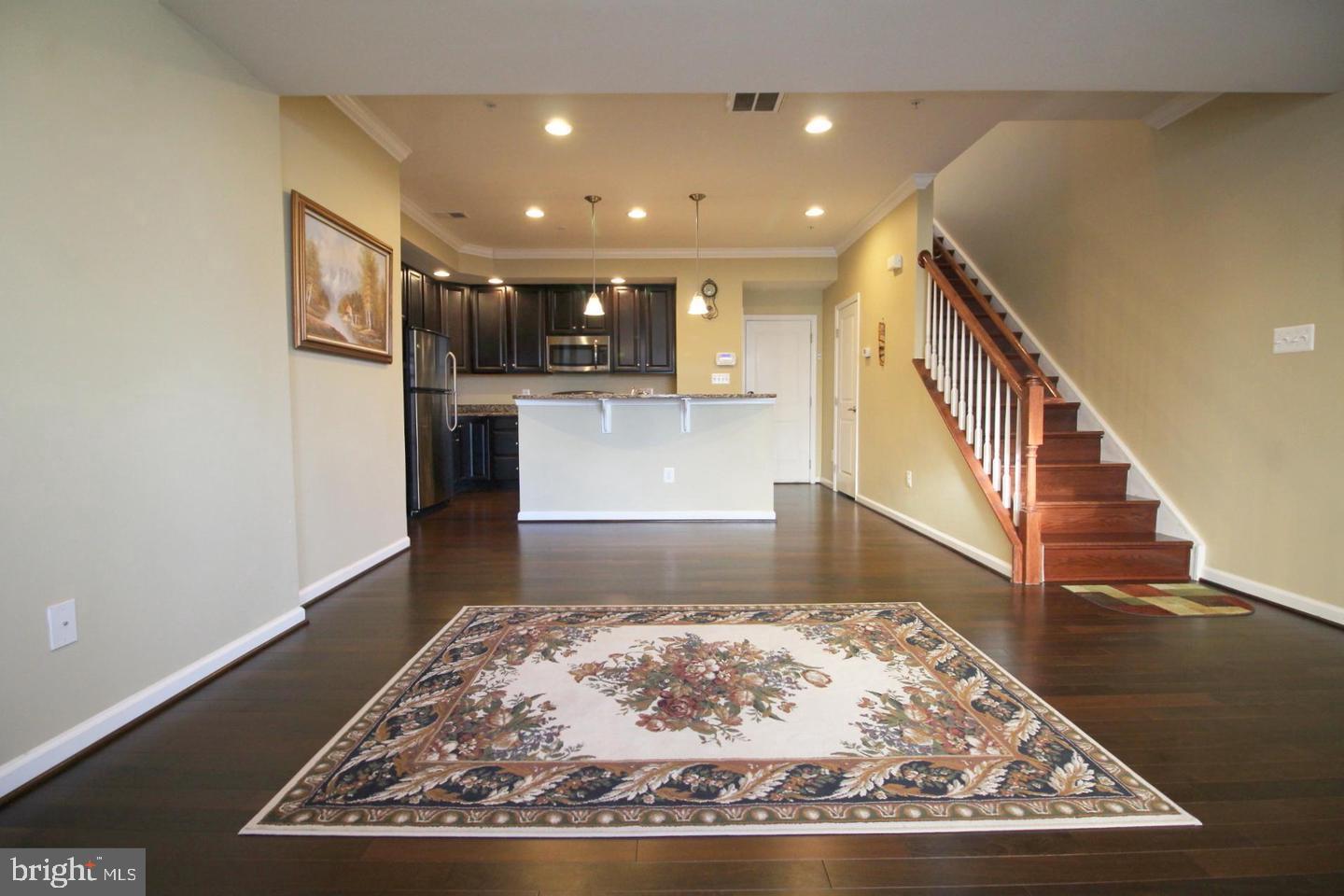 7332 Brunson Circle Gainesville, VA 20155 - Photo 5 of 25