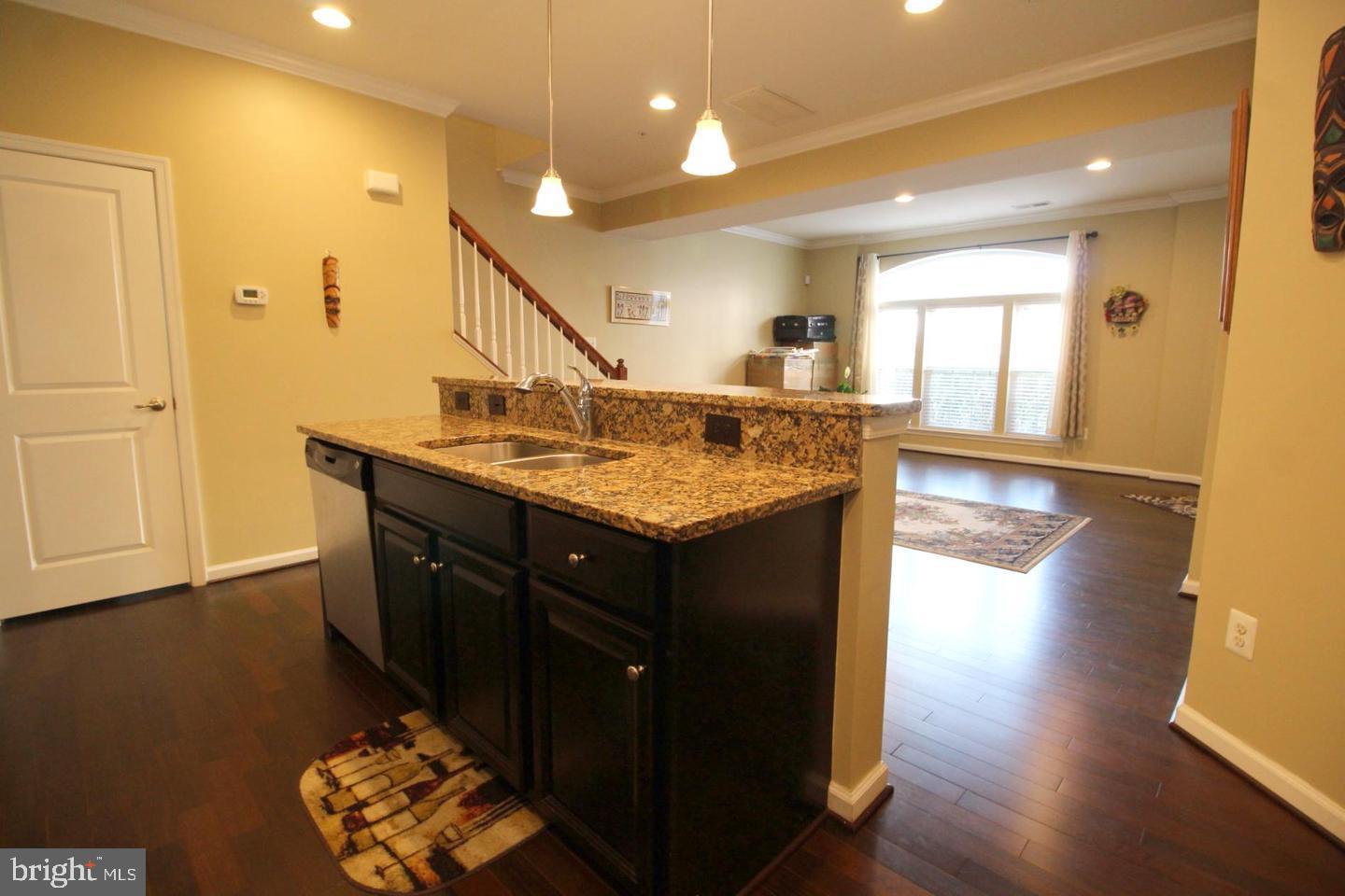 7332 Brunson Circle Gainesville, VA 20155 - Photo 8 of 25