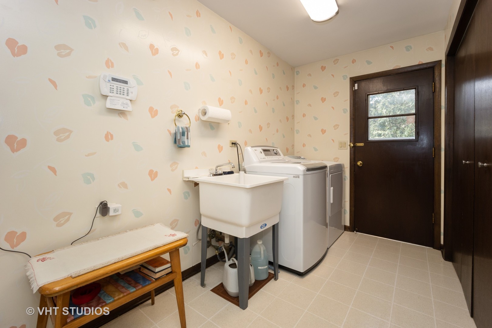 2815 Covert Road Glenview, IL 60025 - Photo 11 of 22