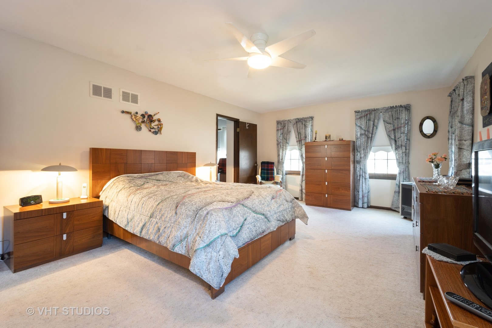 2815 Covert Road Glenview, IL 60025 - Photo 12 of 22