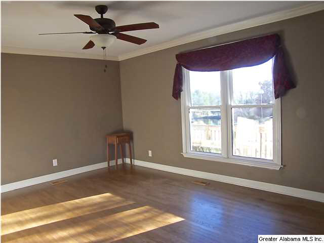 213 Lake Road Oneonta, AL 35121 - Photo 21 of 32