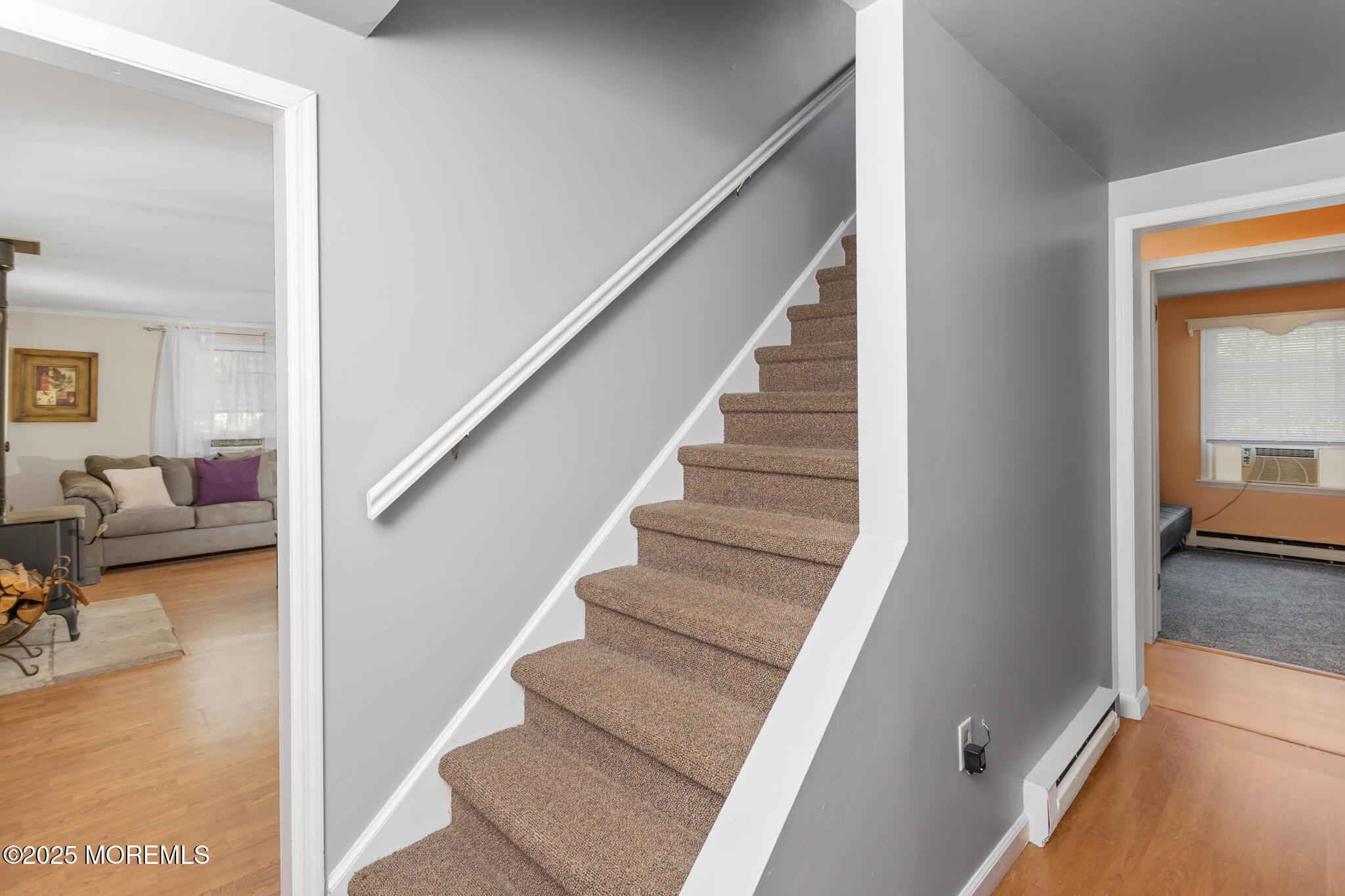47 East Pleasant Grove Road Jackson, NJ 08527 - Photo 17 of 44 a view of entryway and hall