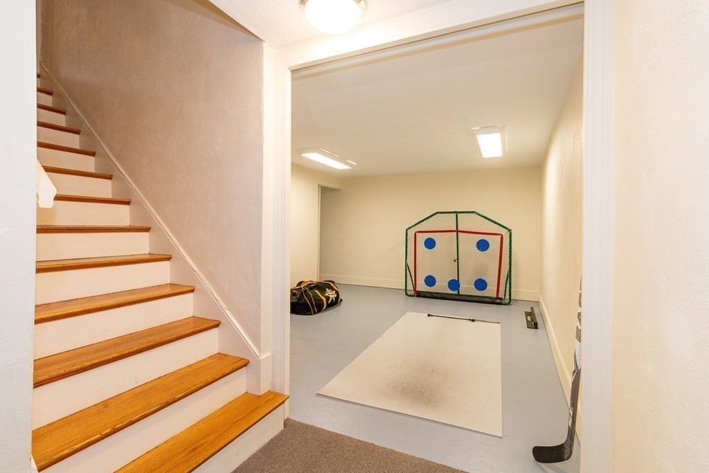 28 Pequot Road Marblehead, MA 01945 - Photo 25 of 42
