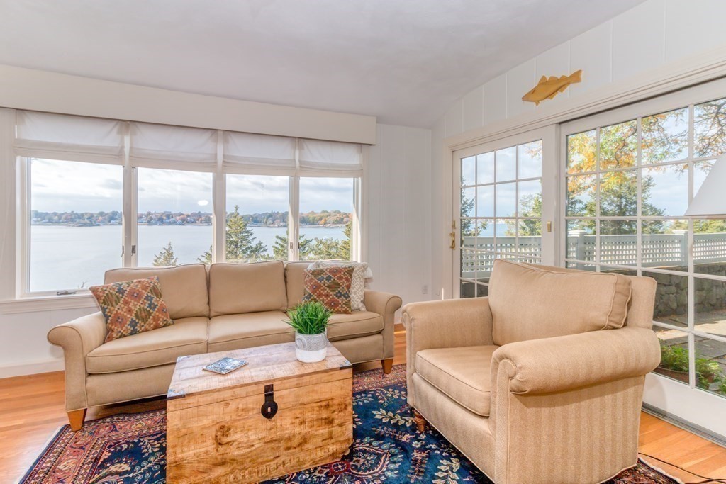 28 Pequot Road Marblehead, MA 01945 - Photo 10 of 42