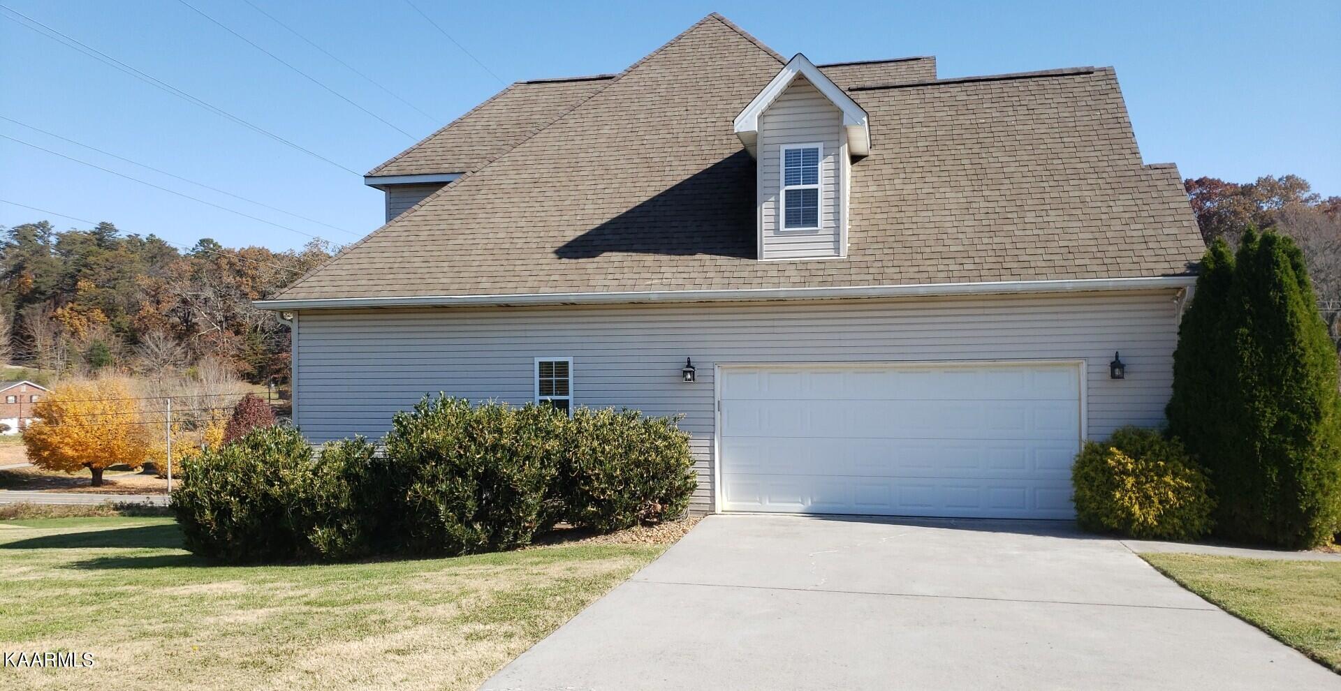 166 Raspberry Drive New Market, TN 37820 - Photo 3 of 48 USER_SCOPED_TEMP_DATA_MSGR_PHOTO_FOR_UPL