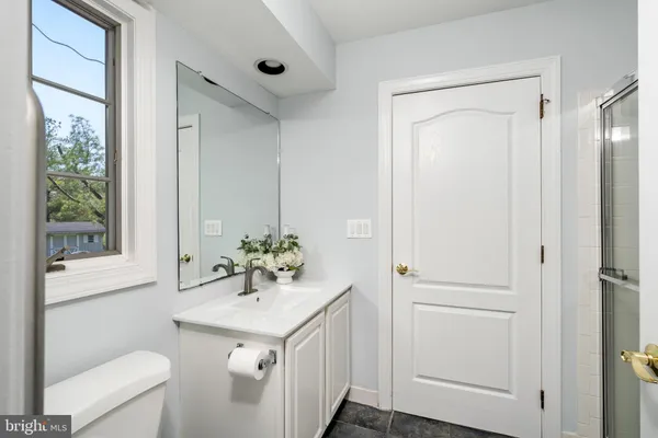 $1,695,000 | 4 North Longfellow Drive, Princeton Junction, NJ 08550