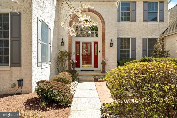 $1,695,000 | 4 North Longfellow Drive, Princeton Junction, NJ 08550