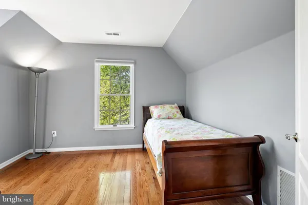 $1,695,000 | 4 North Longfellow Drive, Princeton Junction, NJ 08550