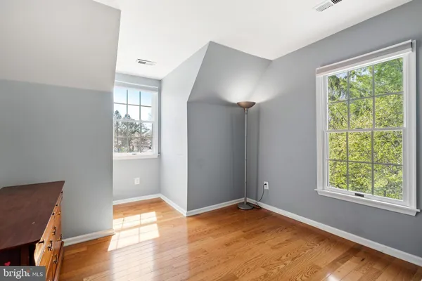 $1,695,000 | 4 North Longfellow Drive, Princeton Junction, NJ 08550