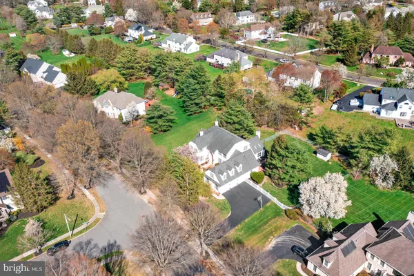 $1,695,000 | 4 North Longfellow Drive, Princeton Junction, NJ 08550