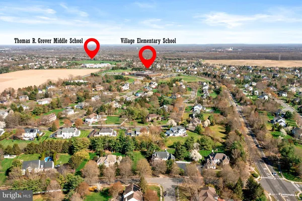 $1,695,000 | 4 North Longfellow Drive, Princeton Junction, NJ 08550