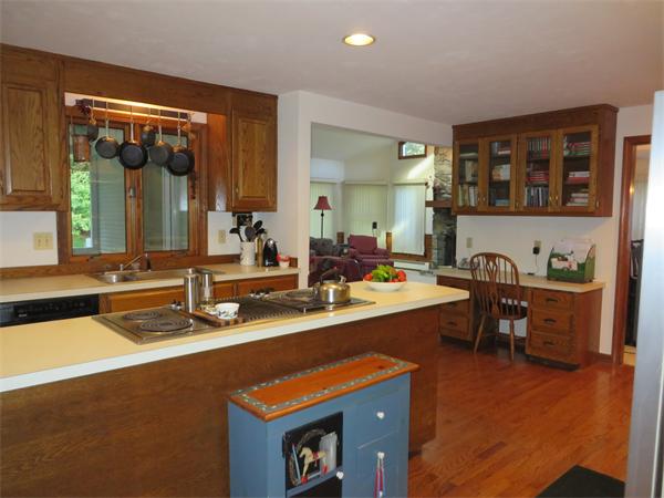 37 Mitchell Road Holliston, MA 01746 - Photo 20 of 28 Gallery Image 20