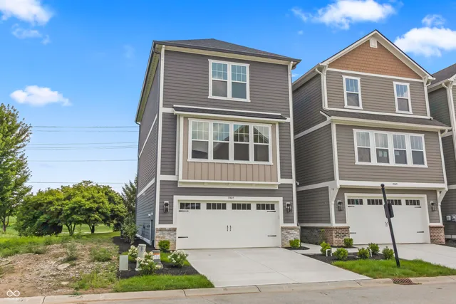 $600,000 | 15407 Mystic Rock Drive, Carmel, IN 46033