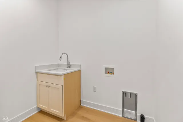 $600,000 | 15407 Mystic Rock Drive, Carmel, IN 46033