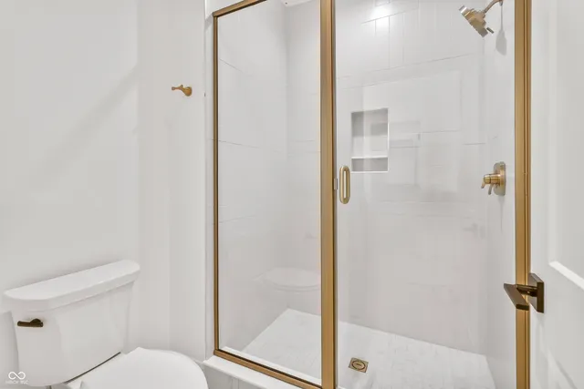 $600,000 | 15407 Mystic Rock Drive, Carmel, IN 46033