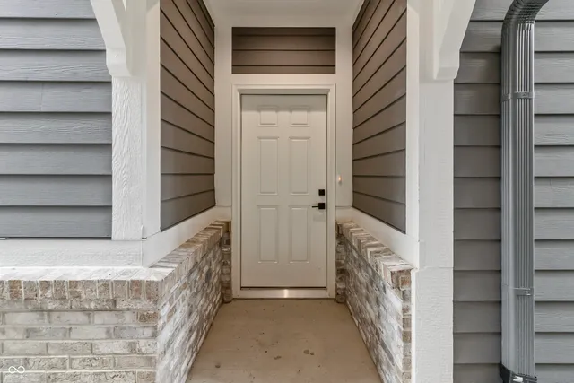 $600,000 | 15407 Mystic Rock Drive, Carmel, IN 46033