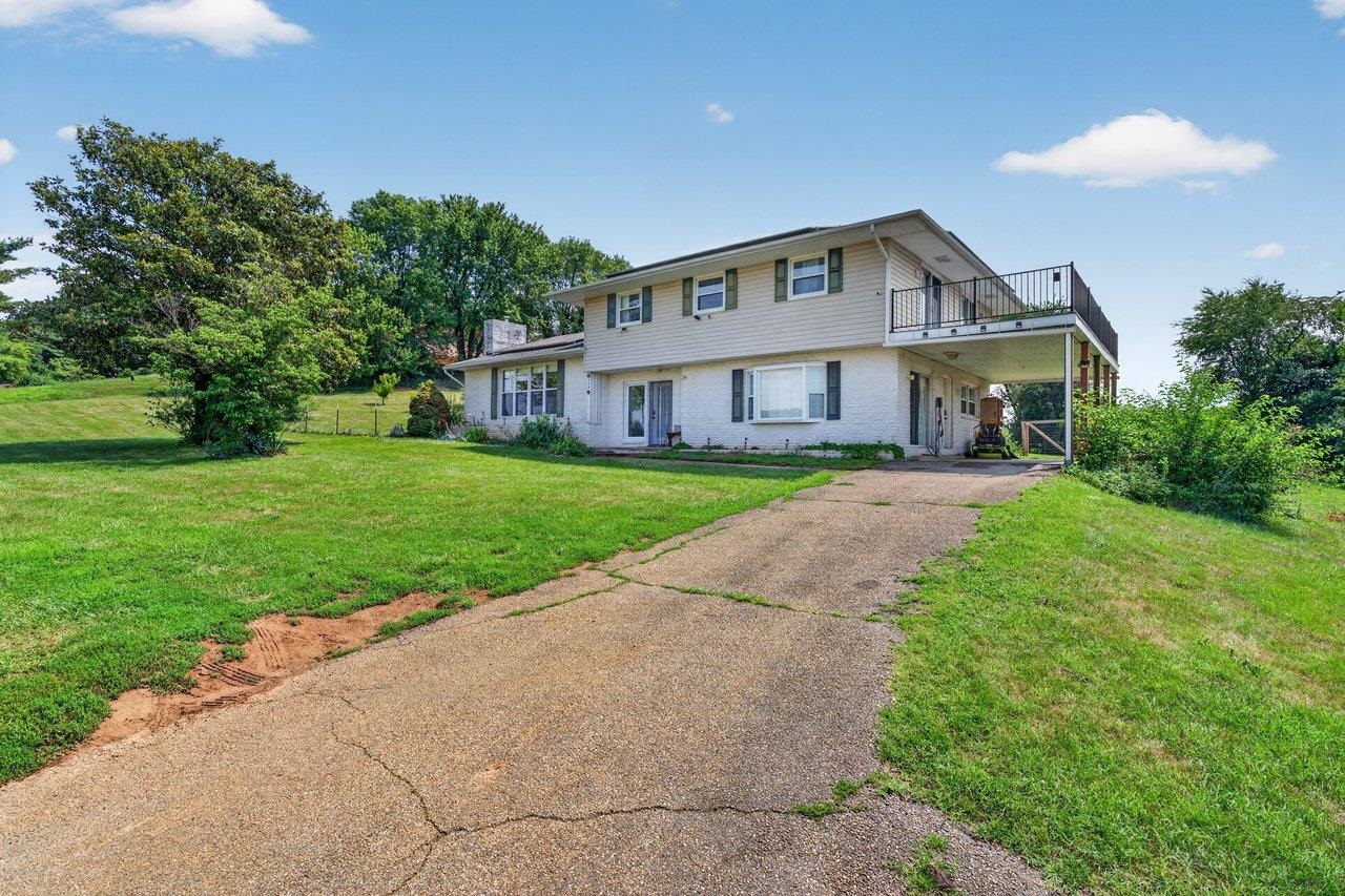 639 Silver Lake Road Dayton, VA 22821 - Photo 3 of 73