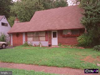 30 Petunia Road Levittown, PA 19056 - Photo 1 of 1 Gallery Image 1
