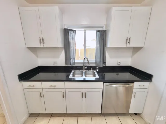 $299,900 | Undisclosed Address, Bakersfield, CA 93308