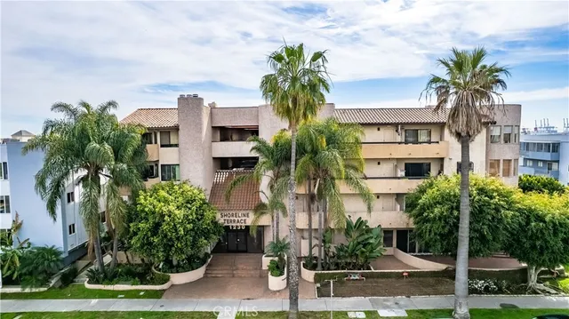$1,495,000 | 1230 East Ocean Boulevard, Unit 201, Long Beach, CA 90802