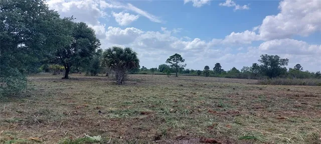 a view of outdoor space with city view