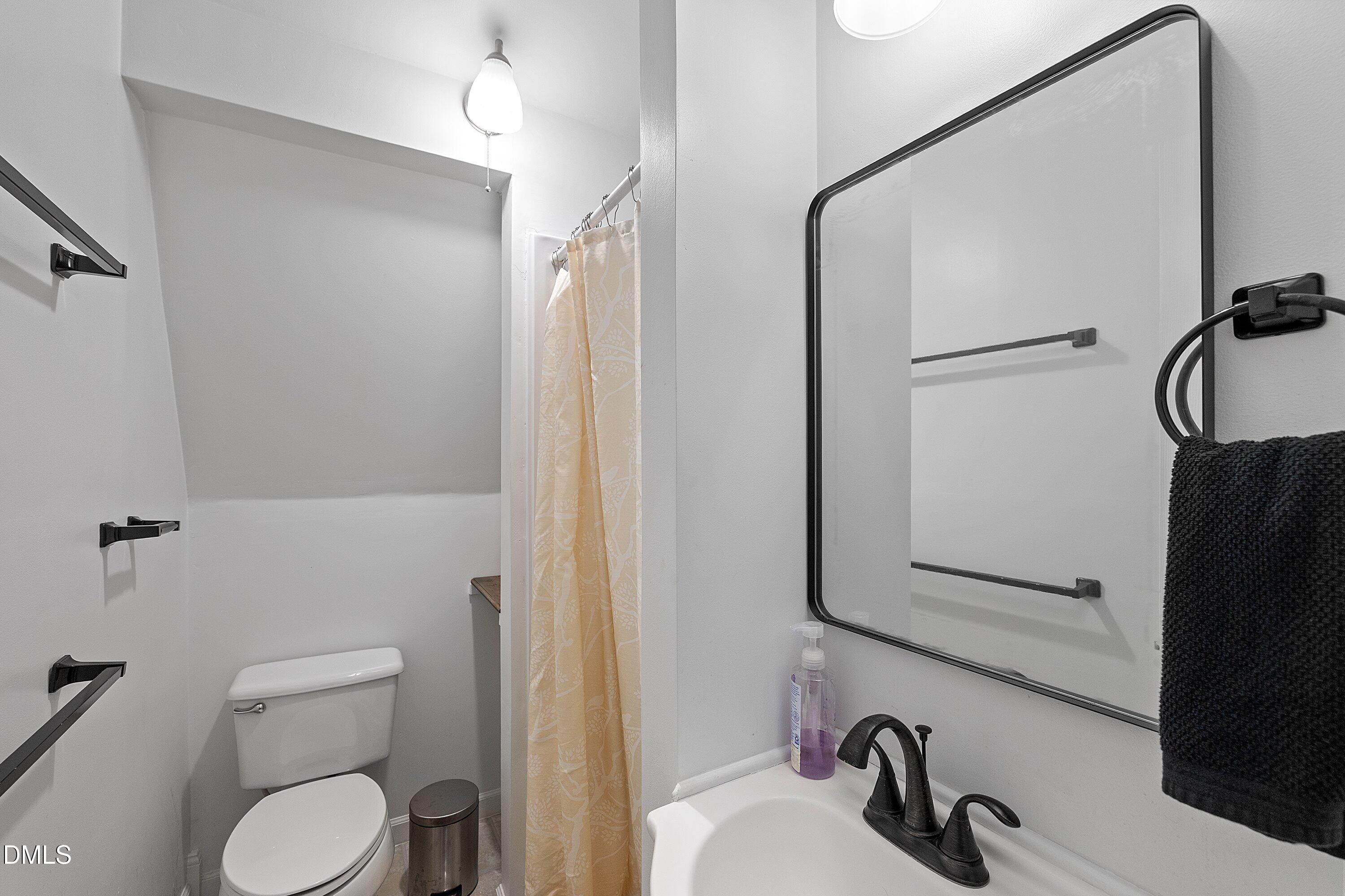 515 Poplar Drive Raleigh, NC 27603 - Photo 65 of 74 59-515 Poplar _1497