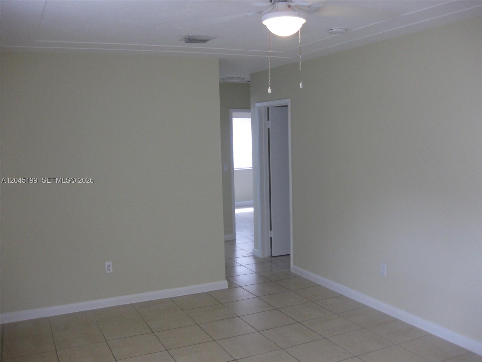 1520 Southwest 305th Street Homestead, FL 33033 - Photo 4 of 11