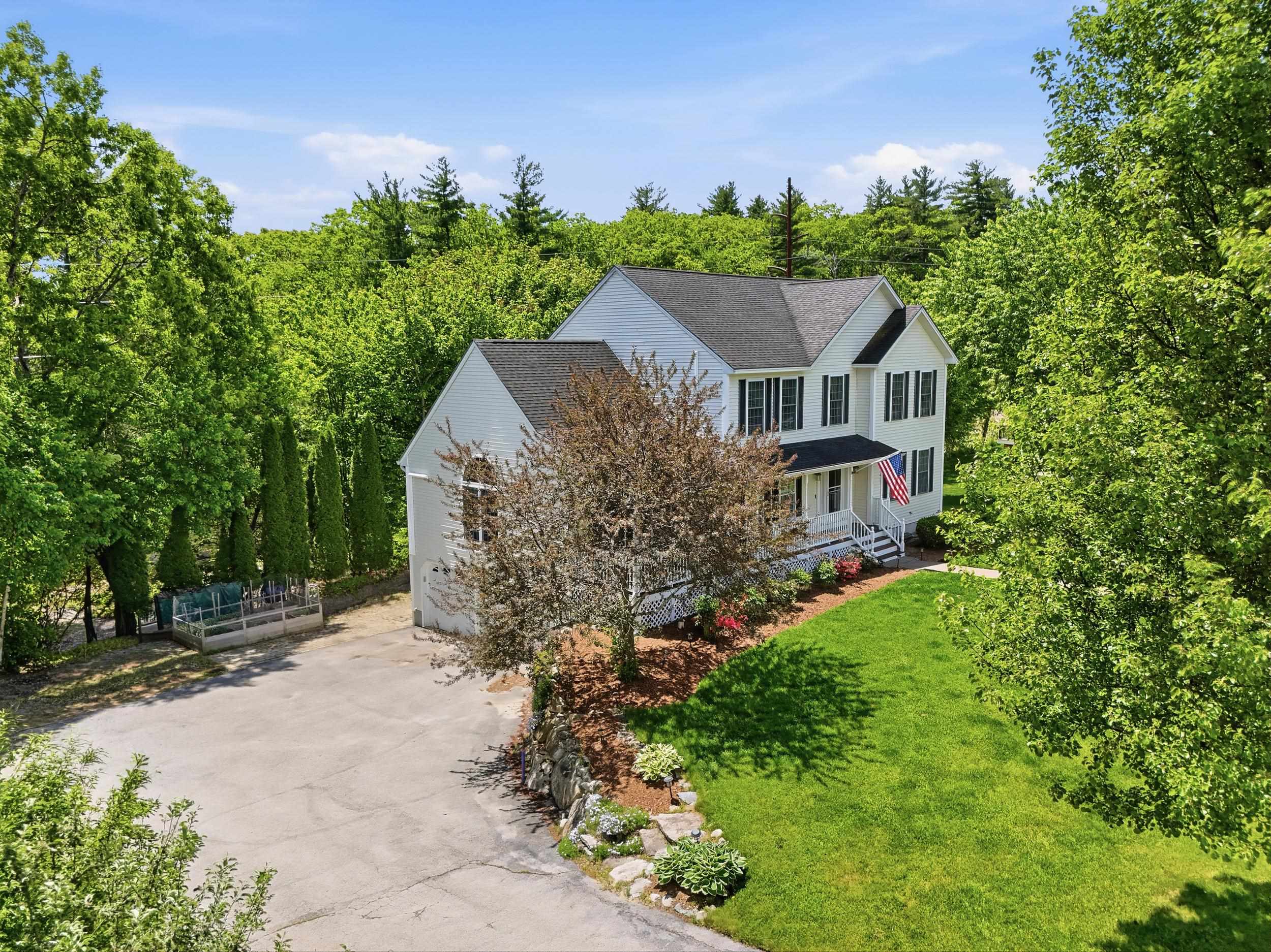 13 Stirling Avenue Hooksett, NH 03106 - Photo 46 of 50