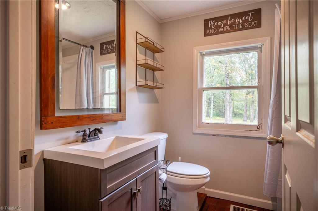 487 Dry Twig Road Laurel Fork, VA 24352 - Photo 18 of 39