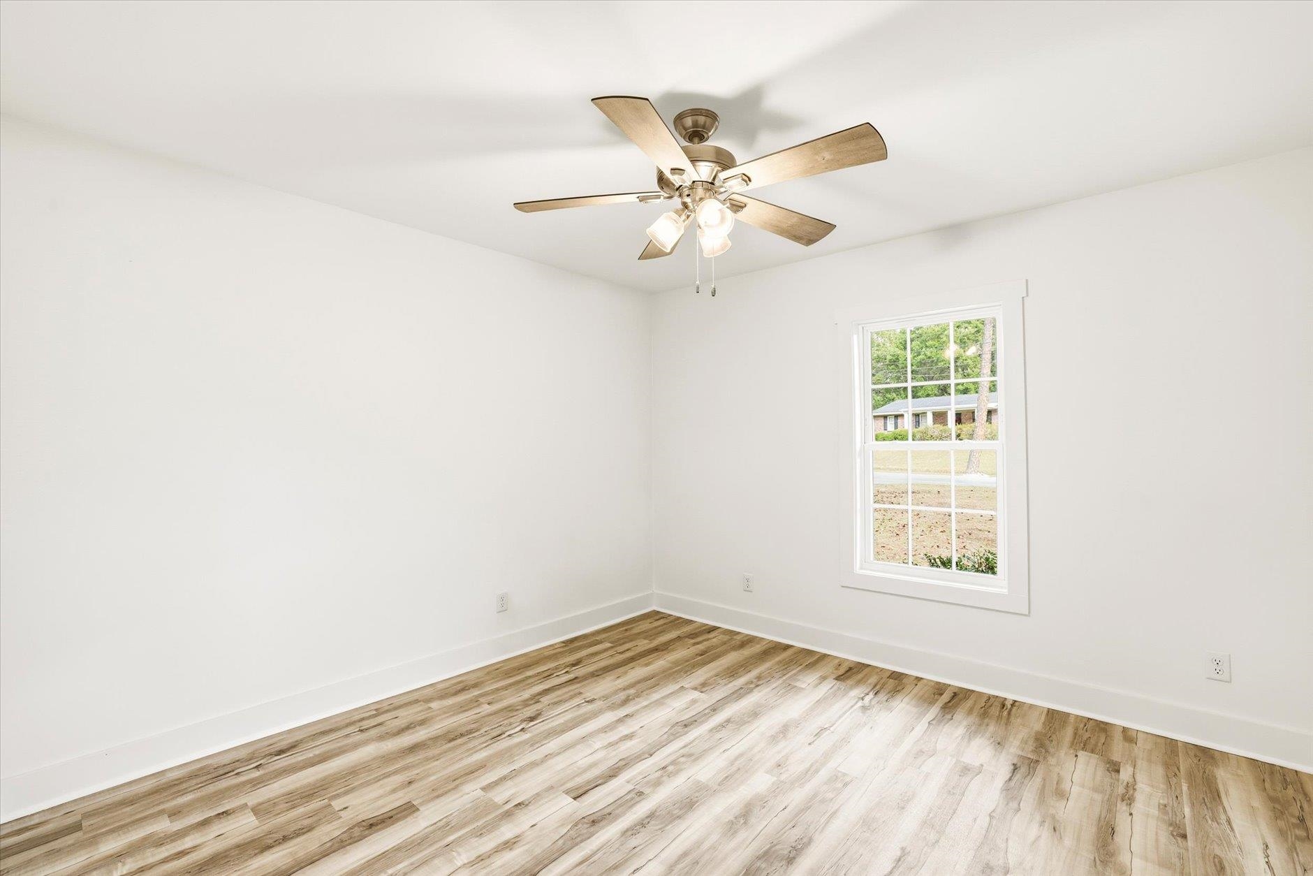 2216 Azalea Drive Southeast Moultrie, GA 31768 - Photo 25 of 42