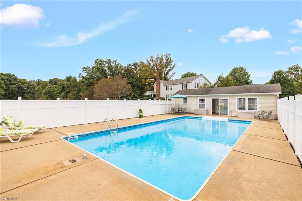2190 Lindsey Bridge Road Madison, NC 27025 - Photo 41 of 50 Gallery Image 41