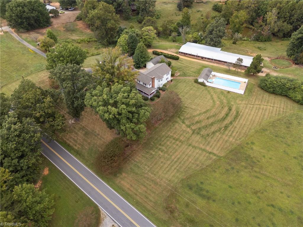2190 Lindsey Bridge Road Madison, NC 27025 - Photo 44 of 50 Gallery Image 44