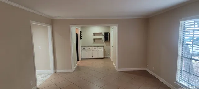 $2,795 | 14135 Woodstream, San Antonio, TX 78231