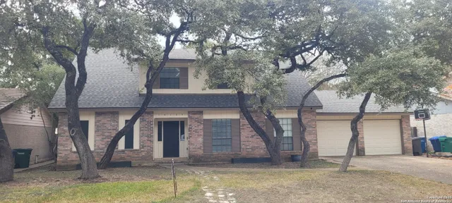 $2,795 | 14135 Woodstream, San Antonio, TX 78231