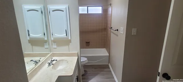 $2,795 | 14135 Woodstream, San Antonio, TX 78231